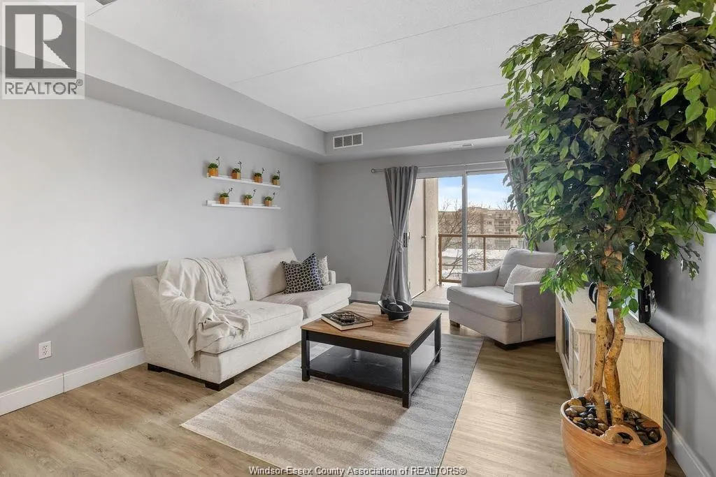 325 VILLAGE GROVE DRIVE Unit# 409