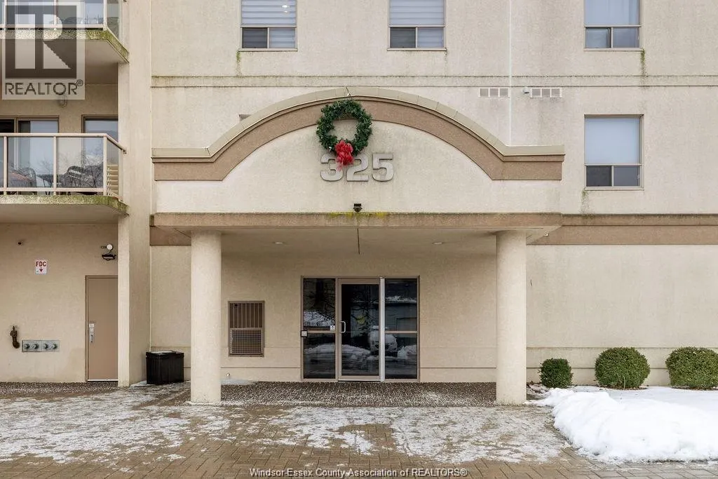 325 VILLAGE GROVE DRIVE Unit# 409