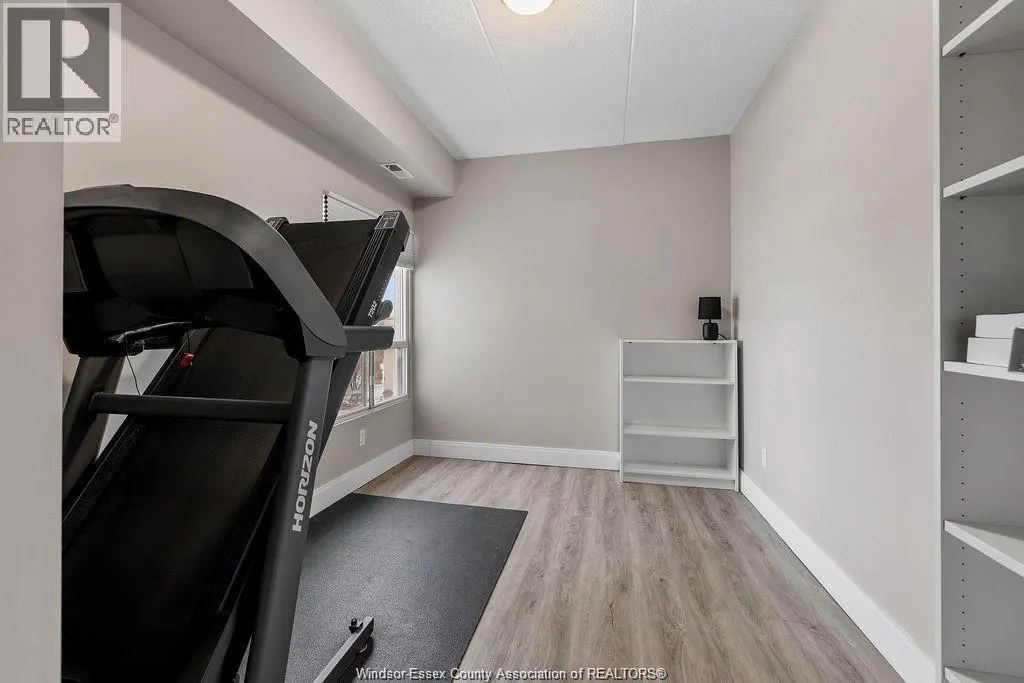 325 VILLAGE GROVE DRIVE Unit# 409