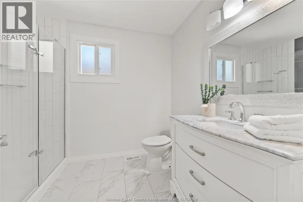 1626 COURTLAND CRESCENT