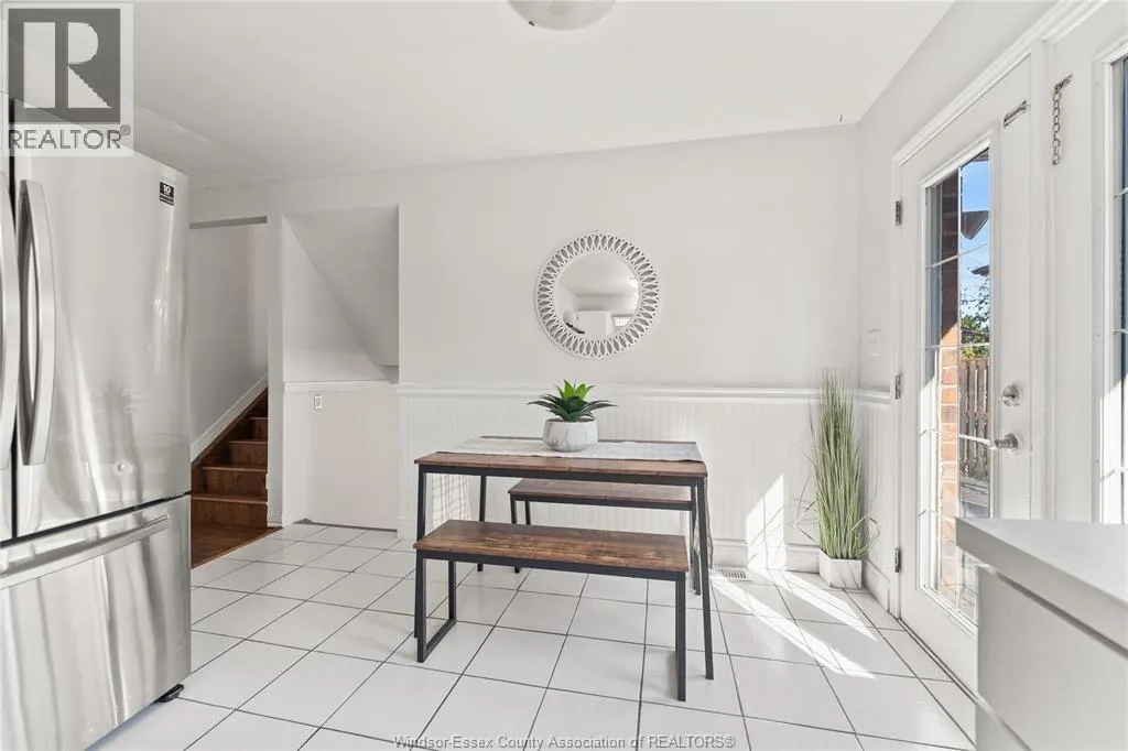 1626 COURTLAND CRESCENT