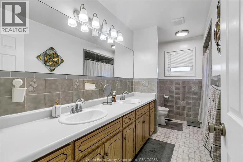 3140 FAZIO DRIVE