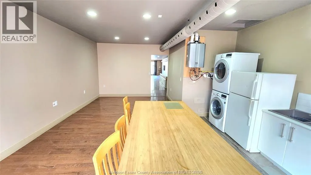 286 OUELLETTE AVENUE