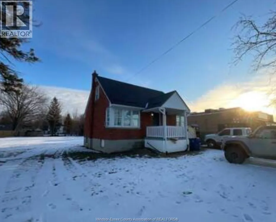 469 ST. CLAIR STREET