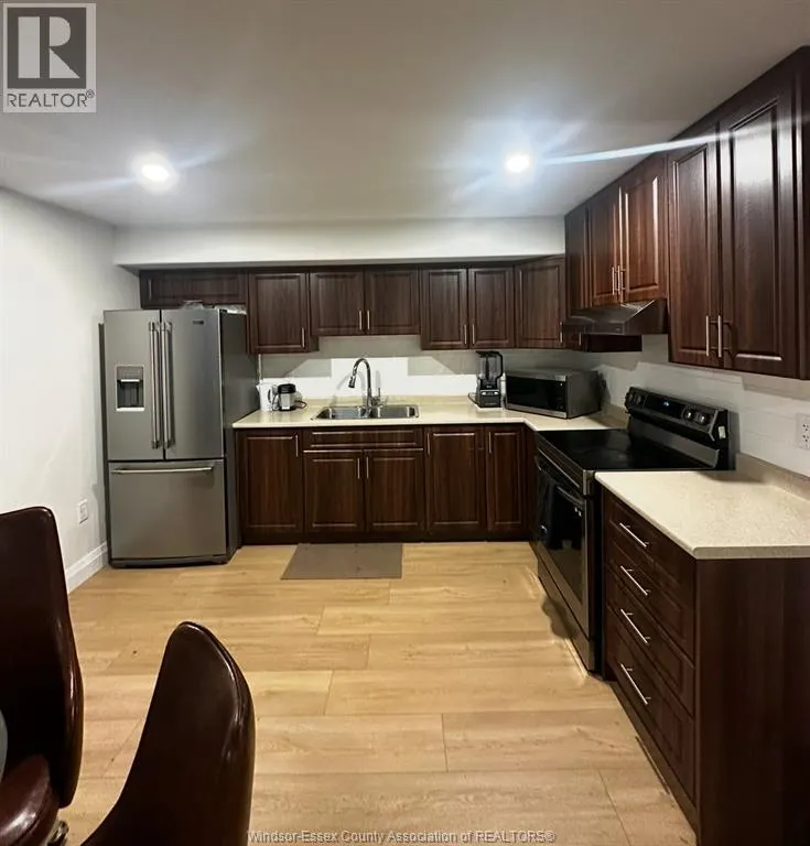 308 BLAKE AVENUE Unit# LOWER