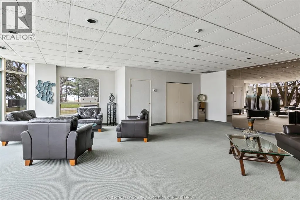 3601 RIVERSIDE East Unit# 1203