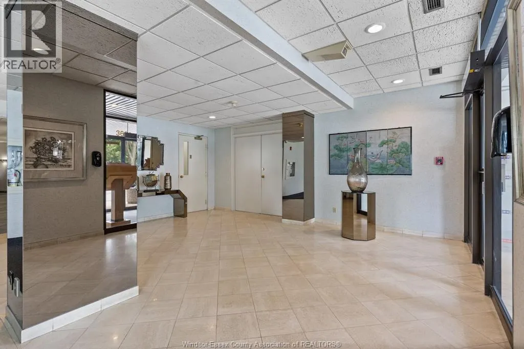 3601 RIVERSIDE East Unit# 1203