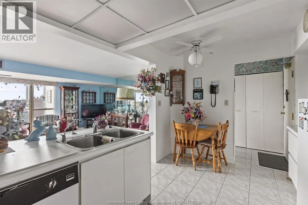 3601 RIVERSIDE East Unit# 1203