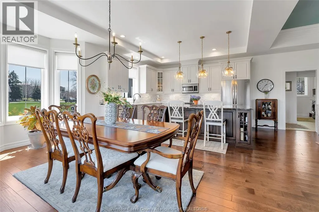 554 GOLD COAST DRIVE