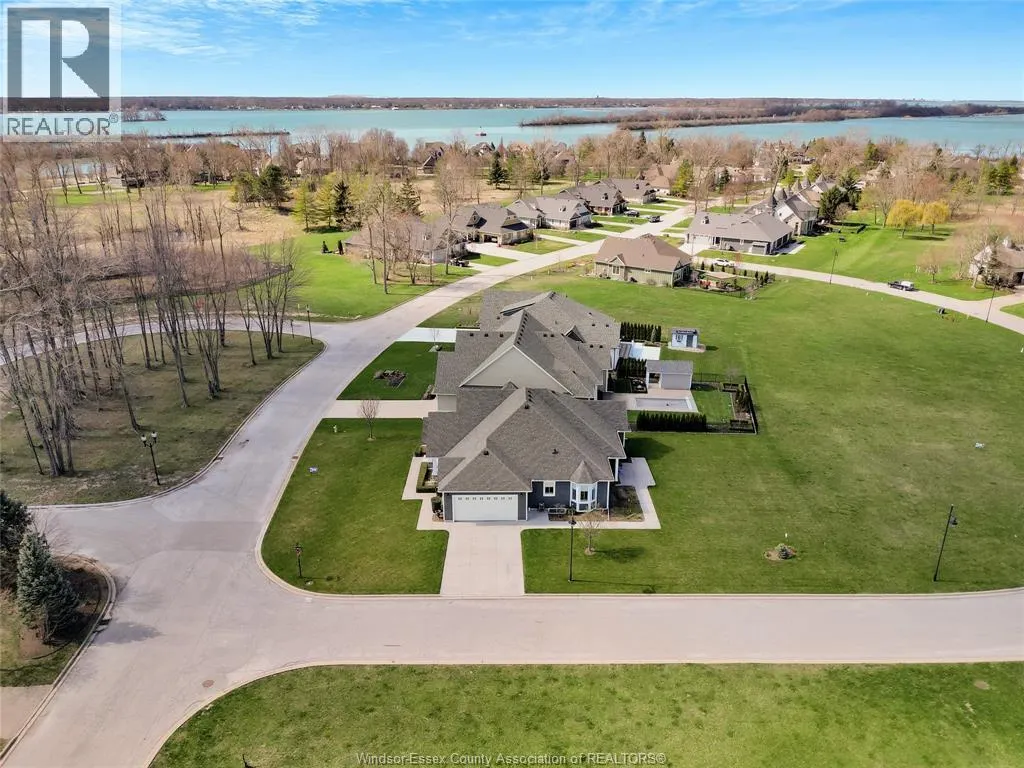 554 GOLD COAST DRIVE