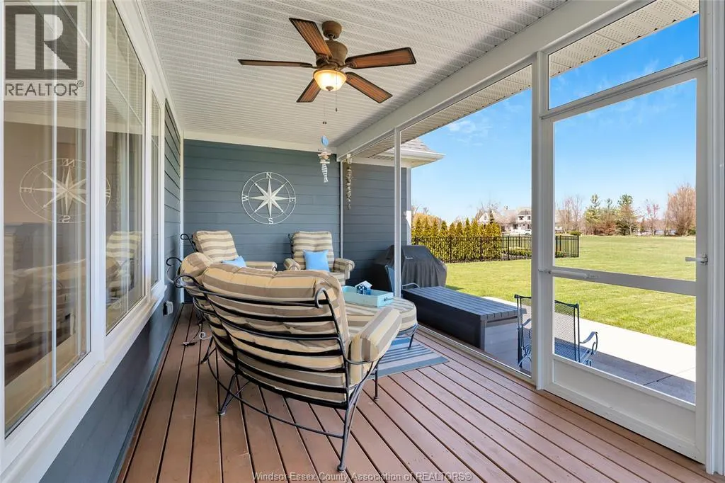 554 GOLD COAST DRIVE