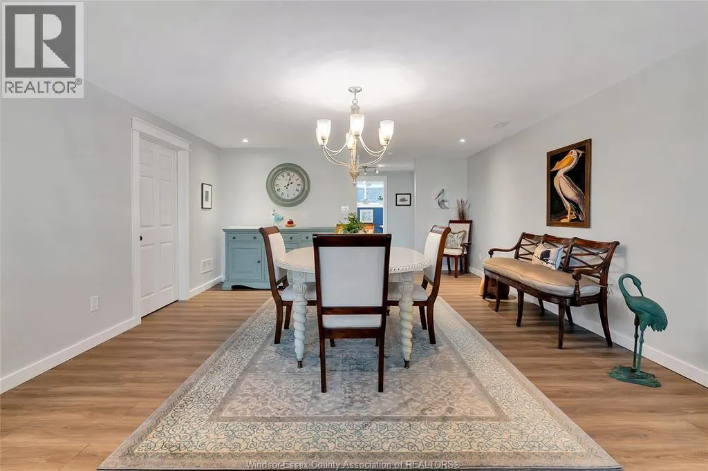 554 GOLD COAST DRIVE