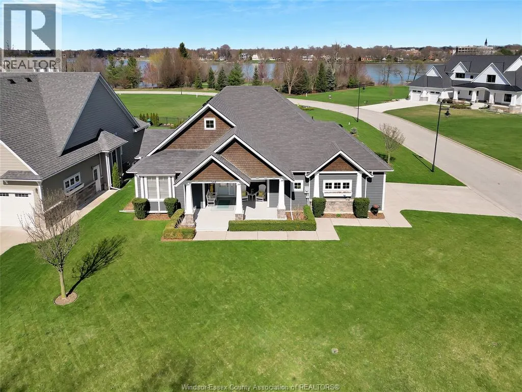 554 GOLD COAST DRIVE