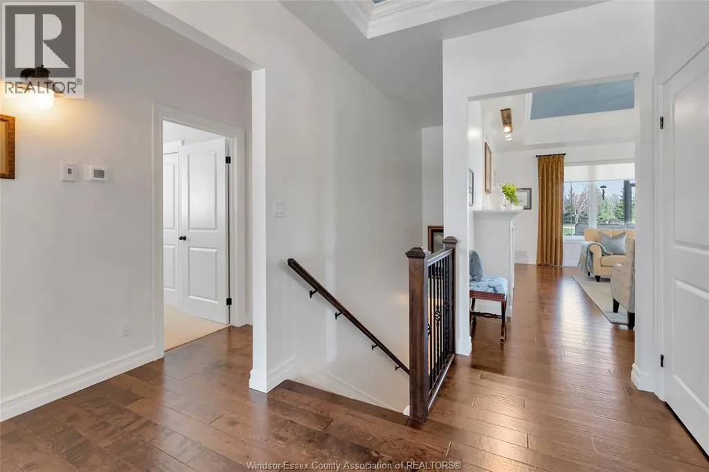 554 GOLD COAST DRIVE