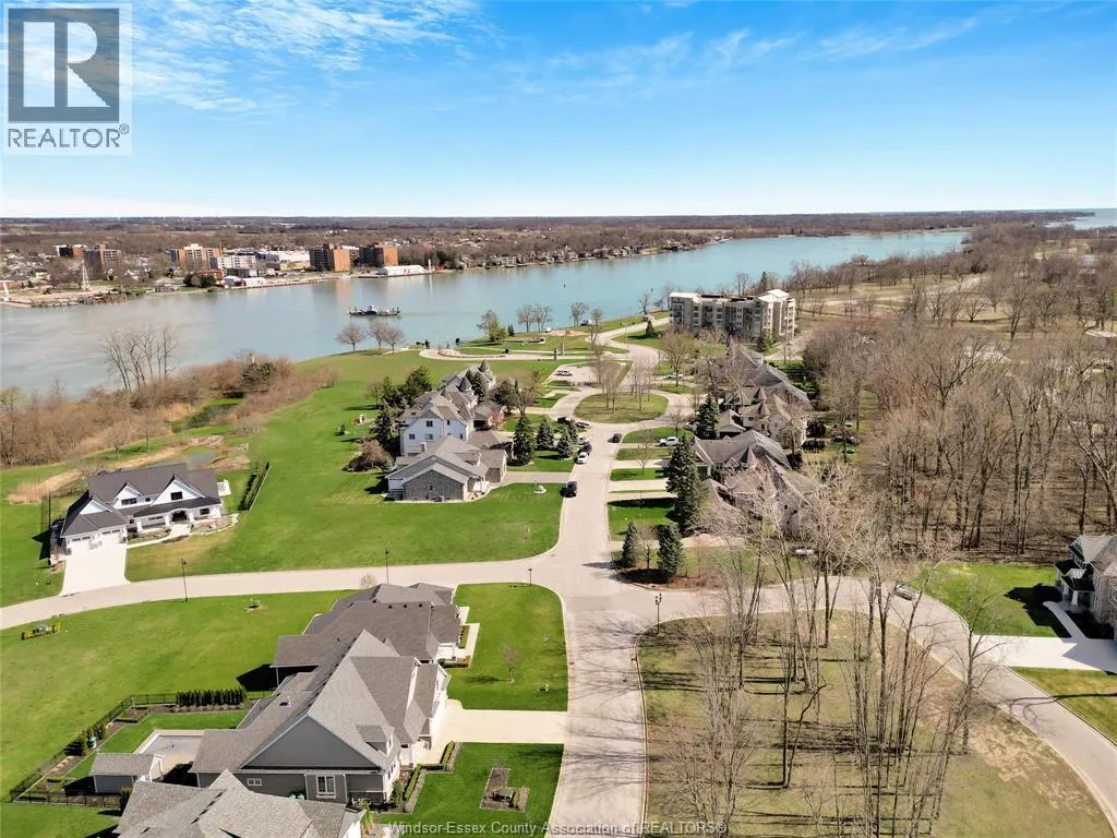 554 GOLD COAST DRIVE