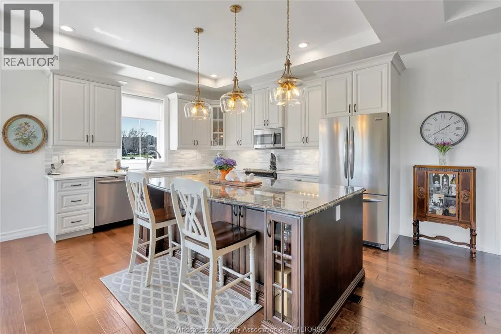 554 GOLD COAST DRIVE