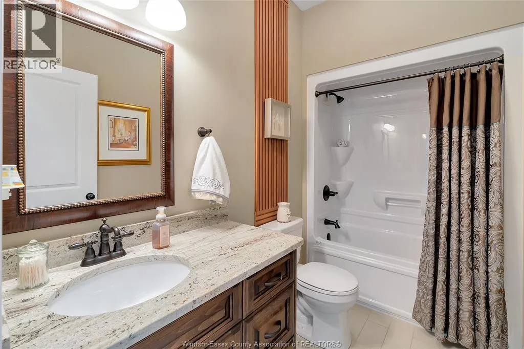 554 GOLD COAST DRIVE