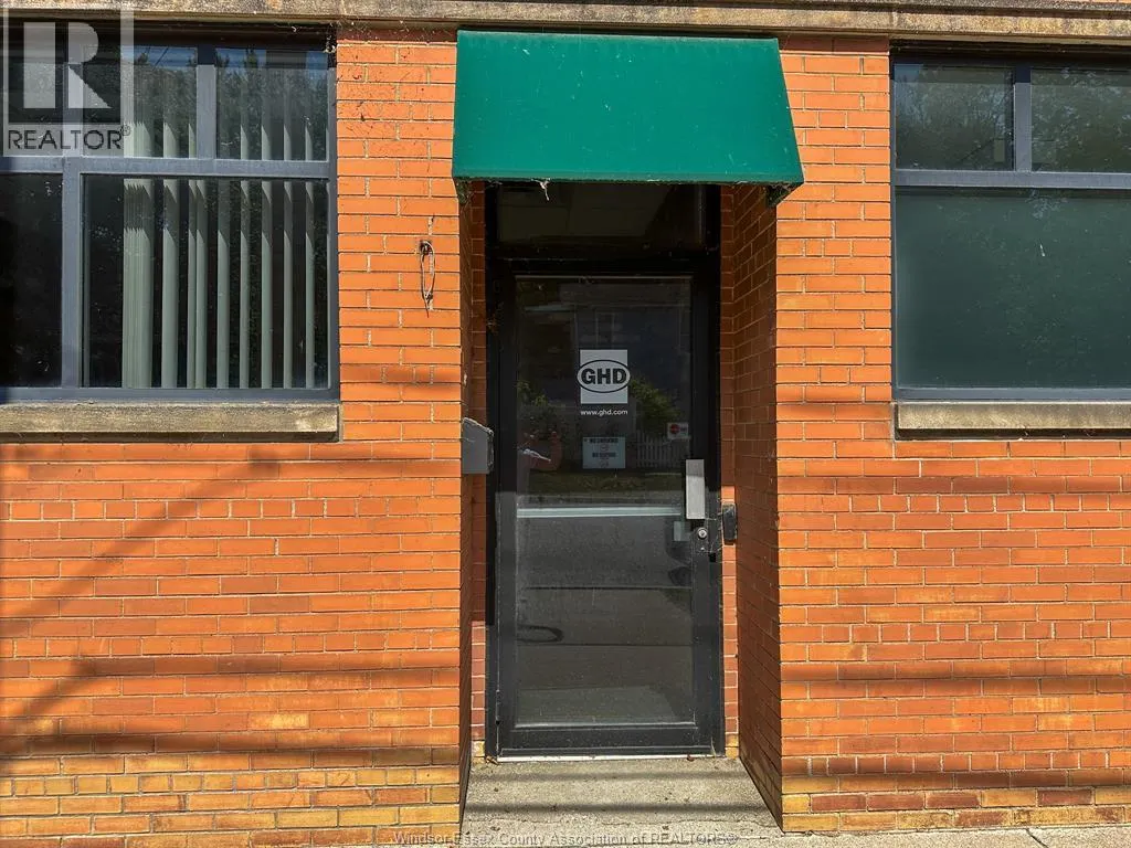 1880 ASSUMPTION Unit# 200