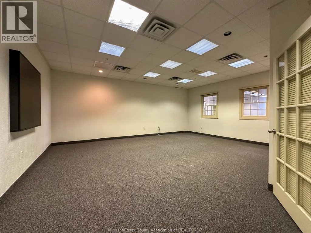 1880 ASSUMPTION Unit# 200