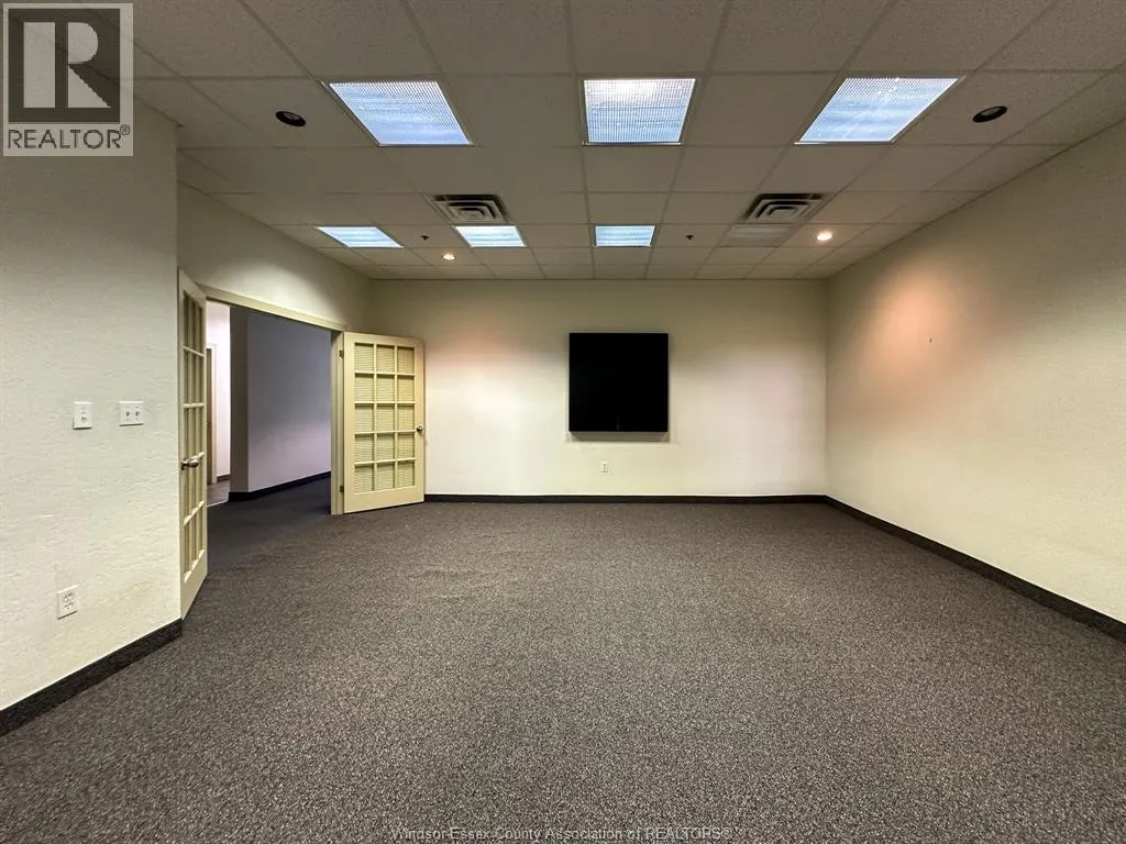 1880 ASSUMPTION Unit# 200