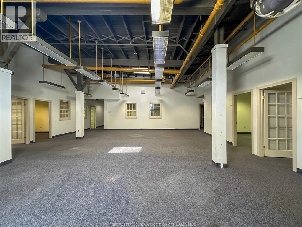 1880 ASSUMPTION Unit# 200