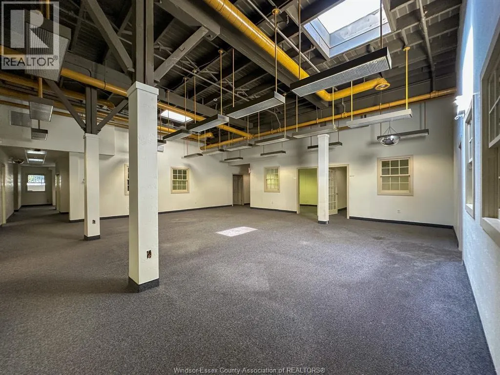 1880 ASSUMPTION Unit# 200