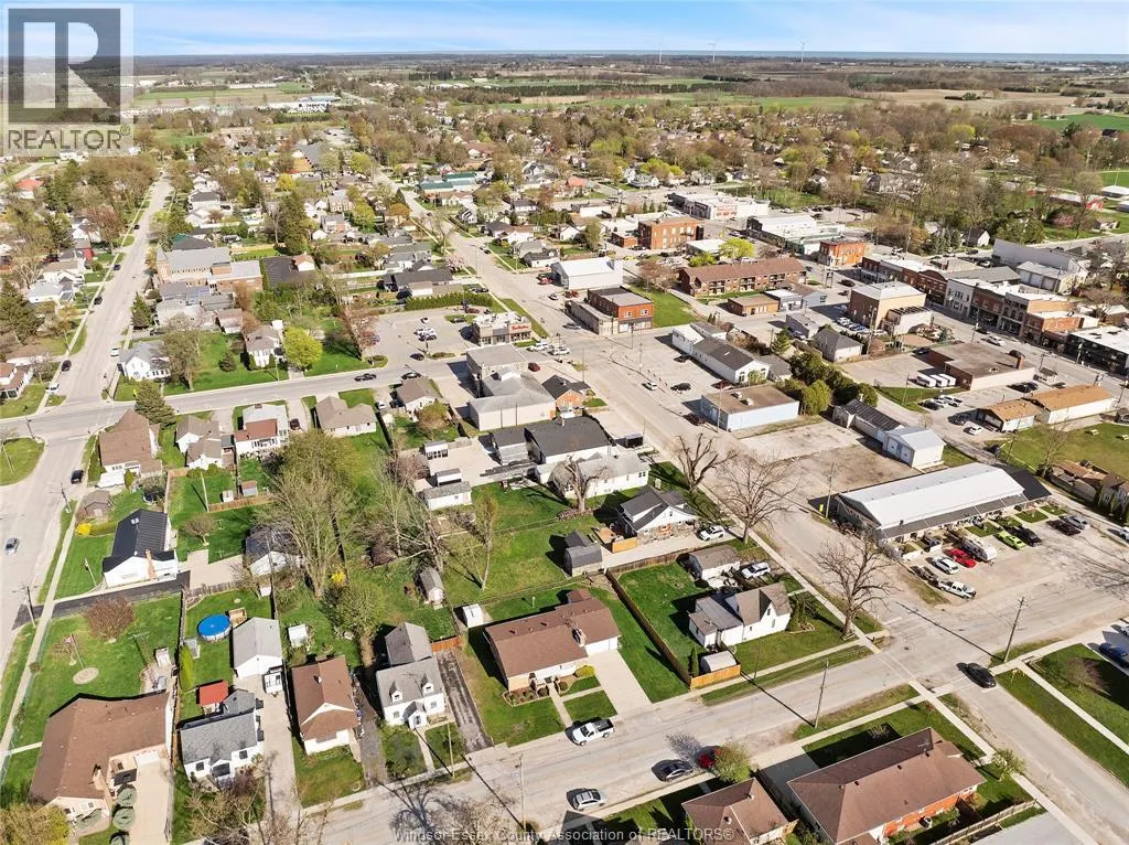 42 CENTRE STREET West