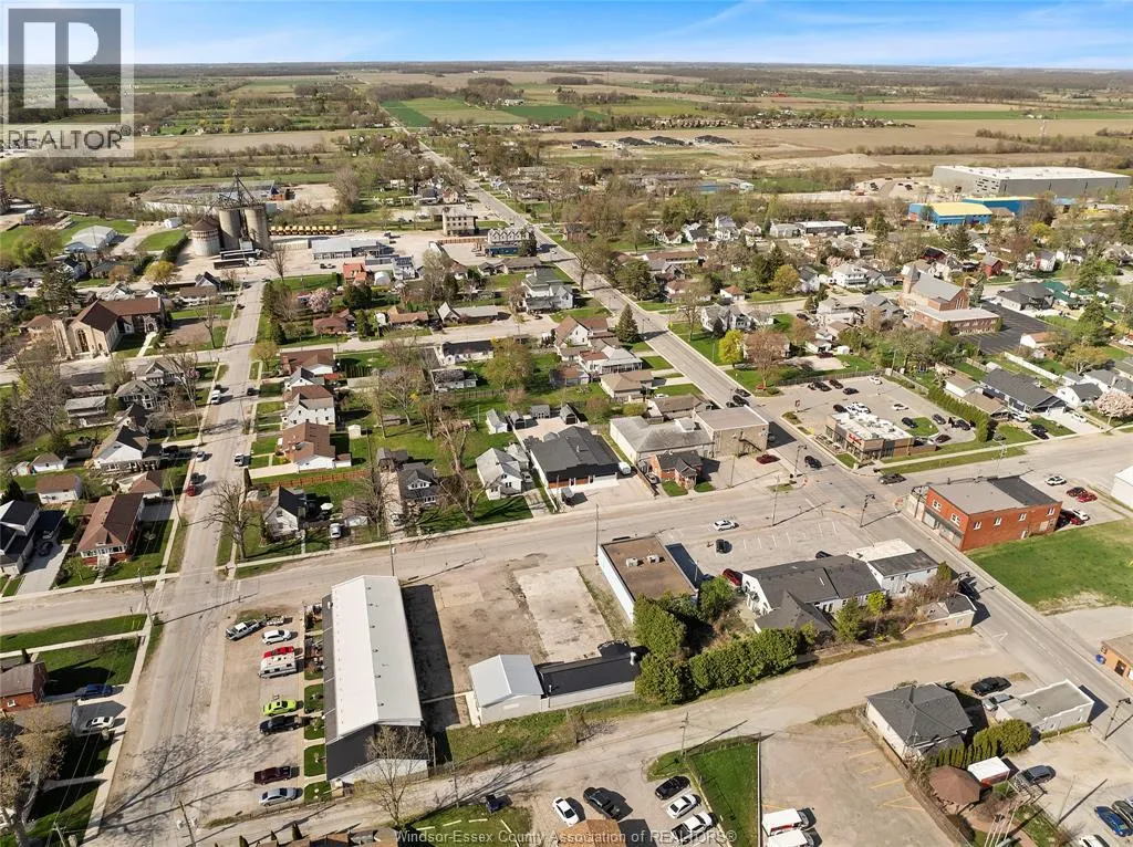 42 CENTRE STREET West