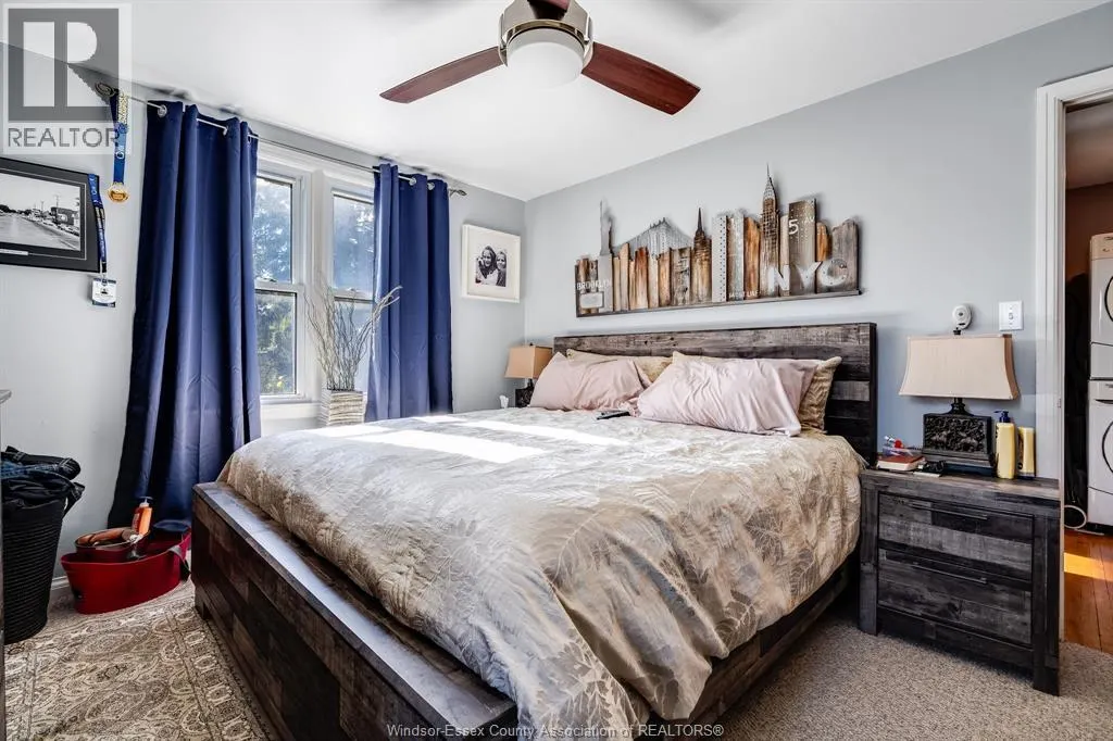 6245 Wyandotte STREET East