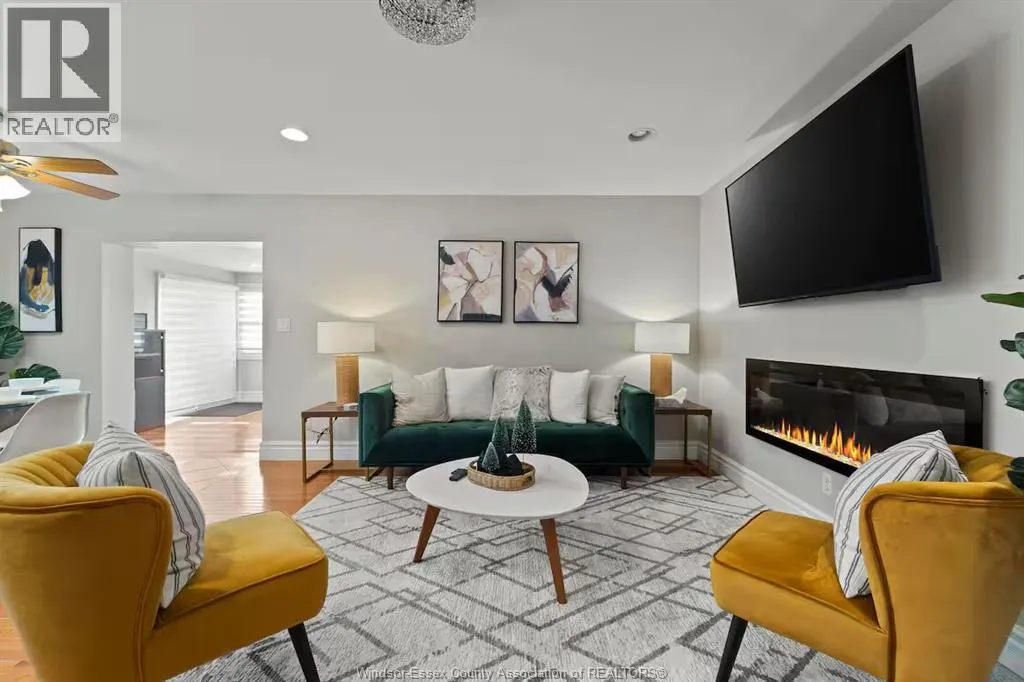 558 REAUME ROAD Unit# Upper