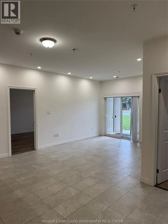 1888 WESTVIEW PARK BOULEVARD Unit# 102