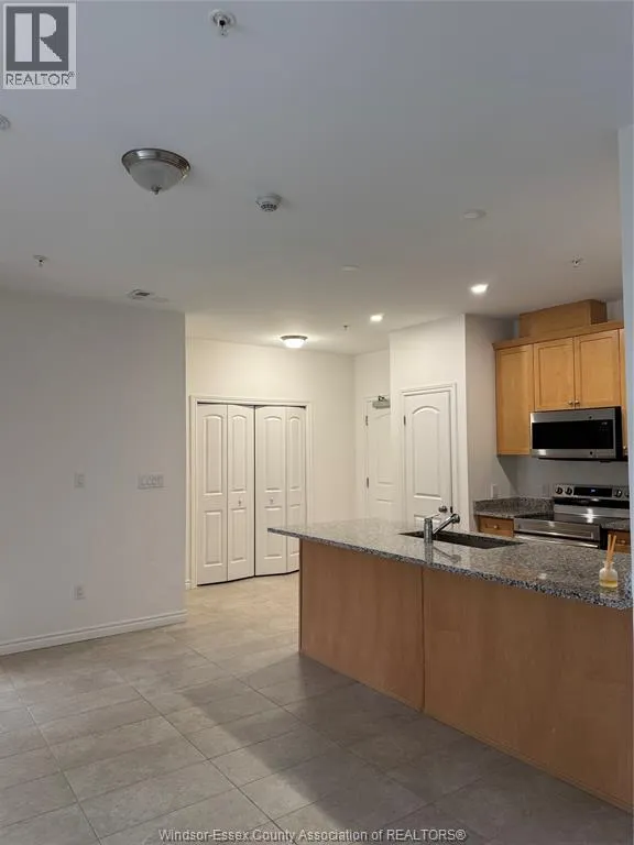 1888 WESTVIEW PARK BOULEVARD Unit# 102