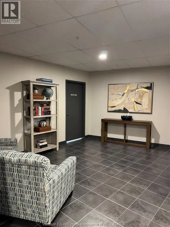 1888 WESTVIEW PARK BOULEVARD Unit# 102