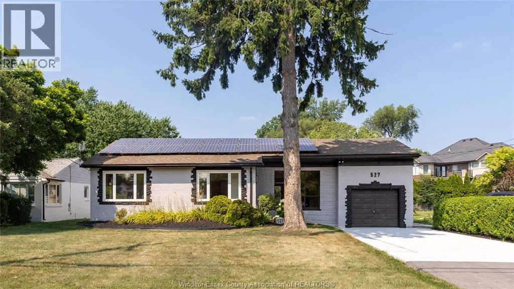 527 Jarvis AVENUE