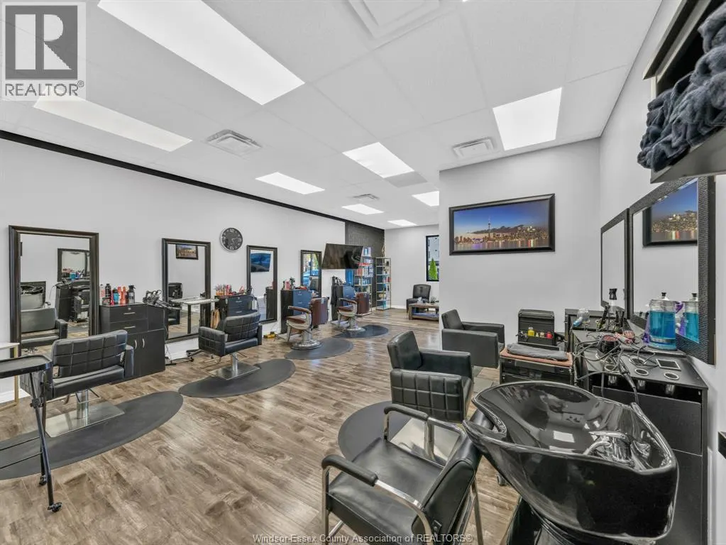 14306 Tecumseh ROAD East