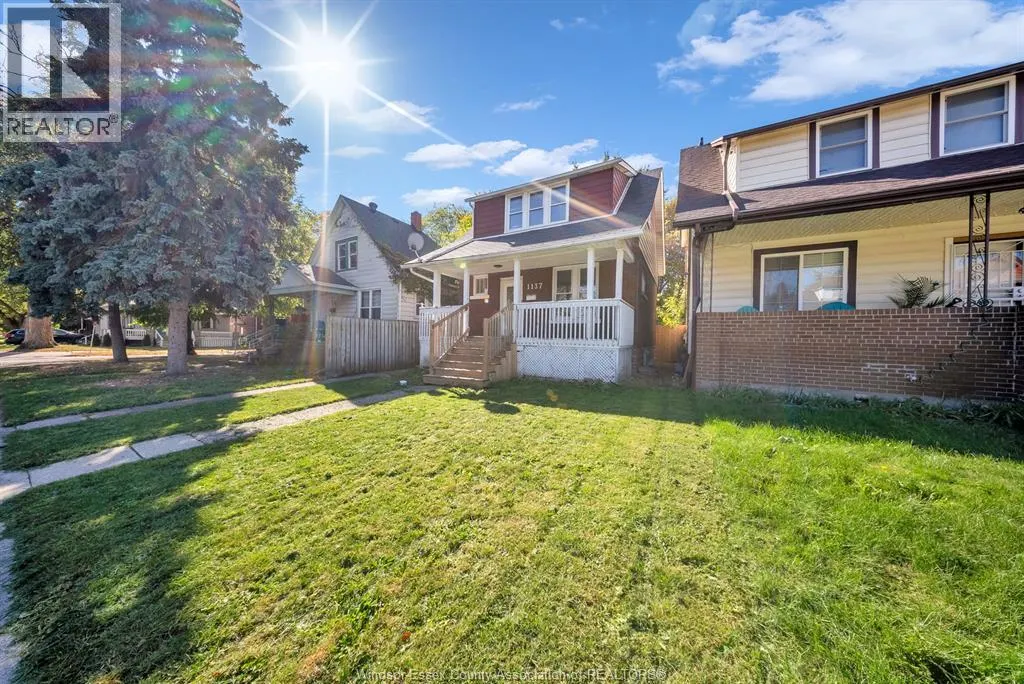 1137 BRUCE AVENUE