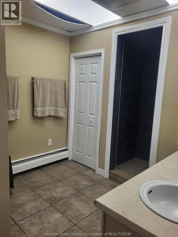 28 MILL STREET West Unit# UPPER