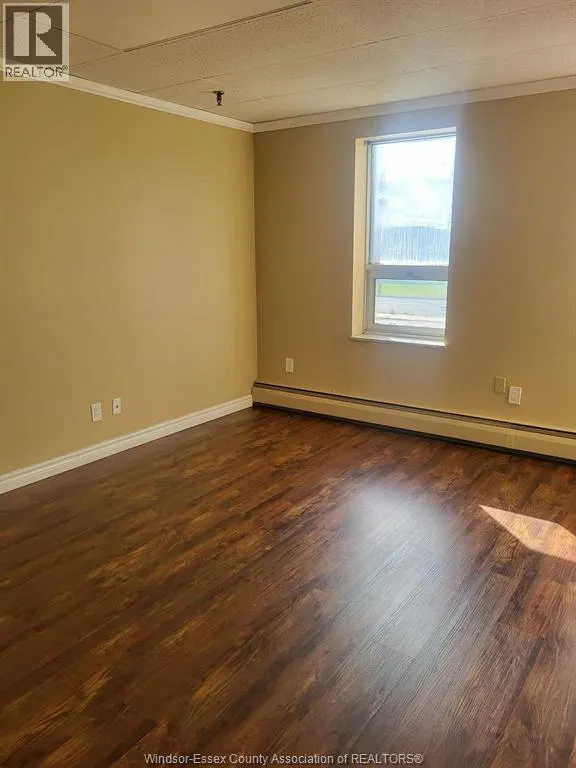 28 MILL STREET West Unit# UPPER