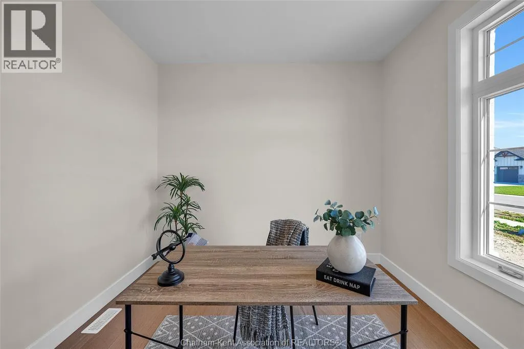 172 Rosewood CRESCENT