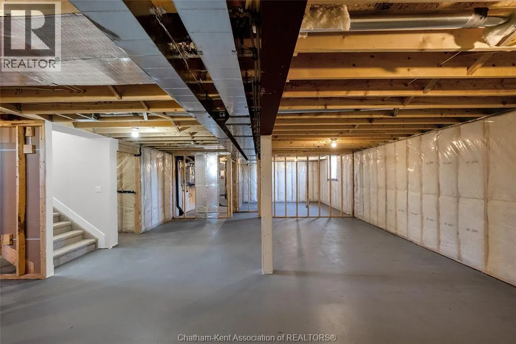 172 Rosewood CRESCENT