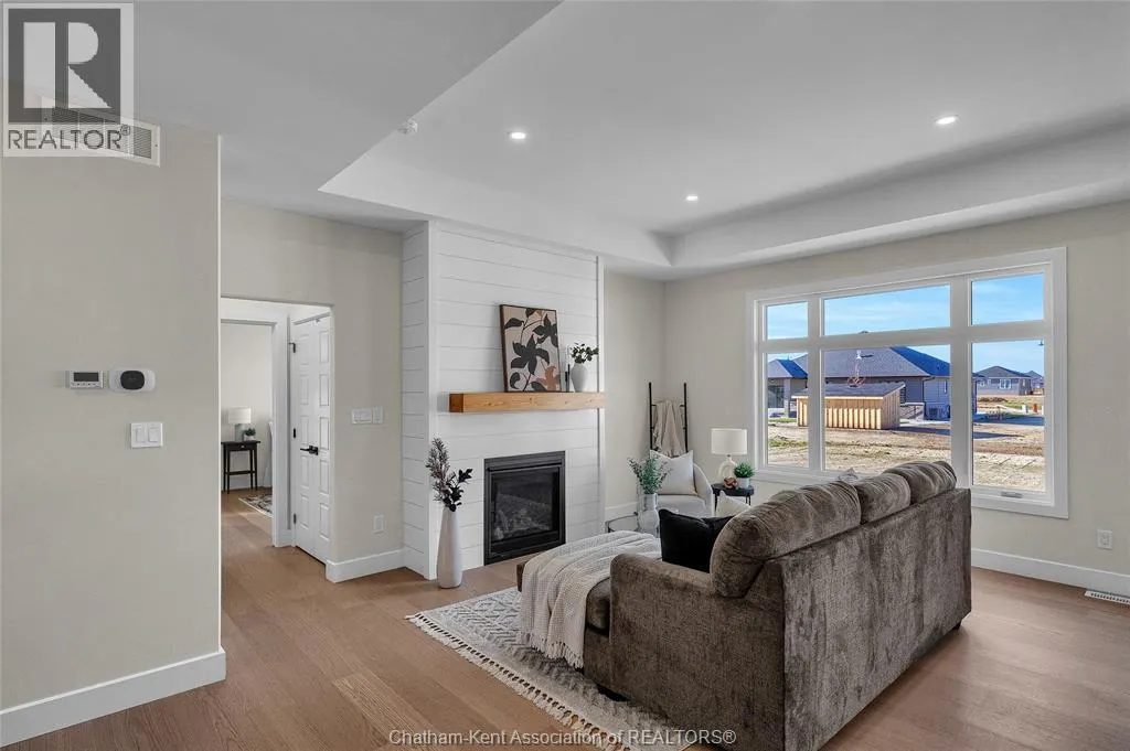 172 Rosewood CRESCENT