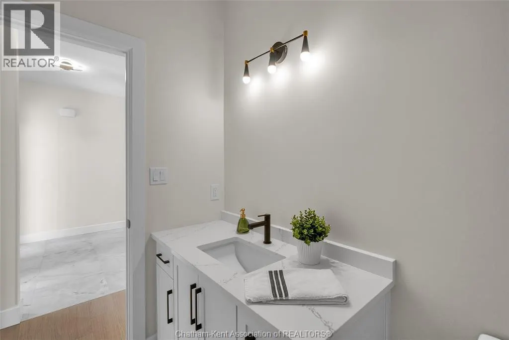 172 Rosewood CRESCENT