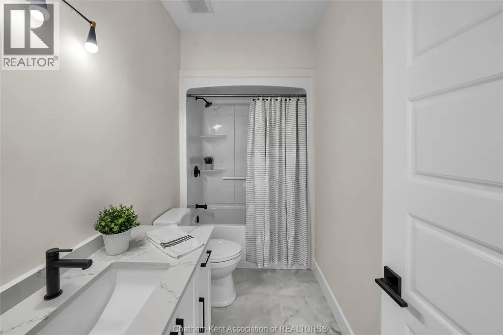 172 Rosewood CRESCENT