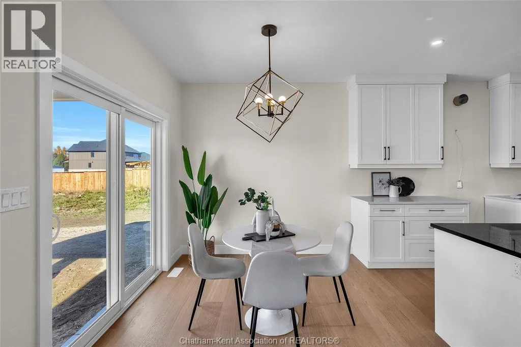 172 Rosewood CRESCENT