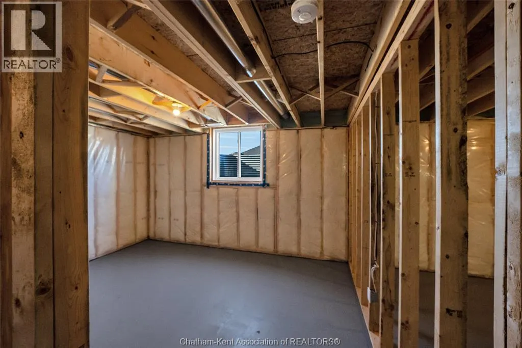 172 Rosewood CRESCENT