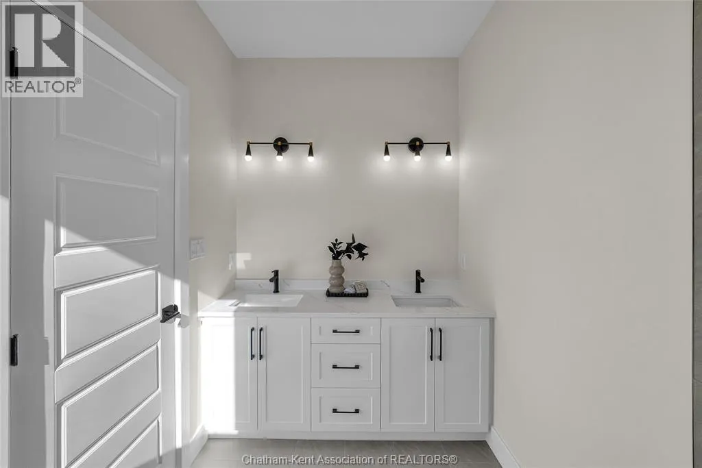 172 Rosewood CRESCENT