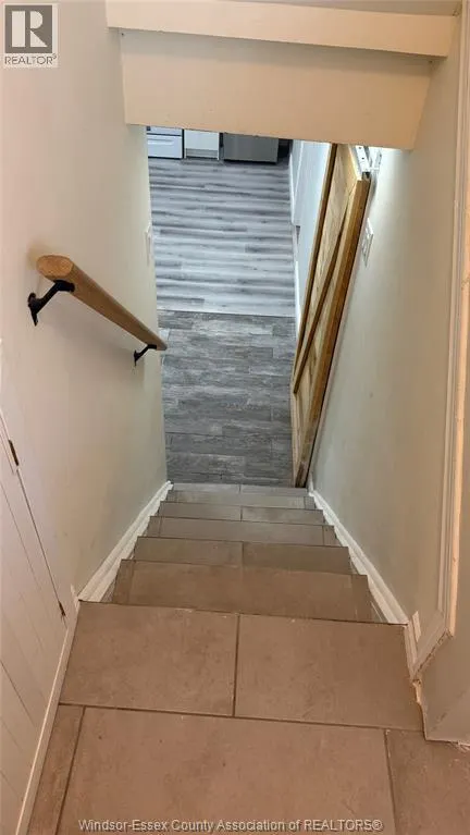 7480 Wyandotte STREET East Unit# LOWER