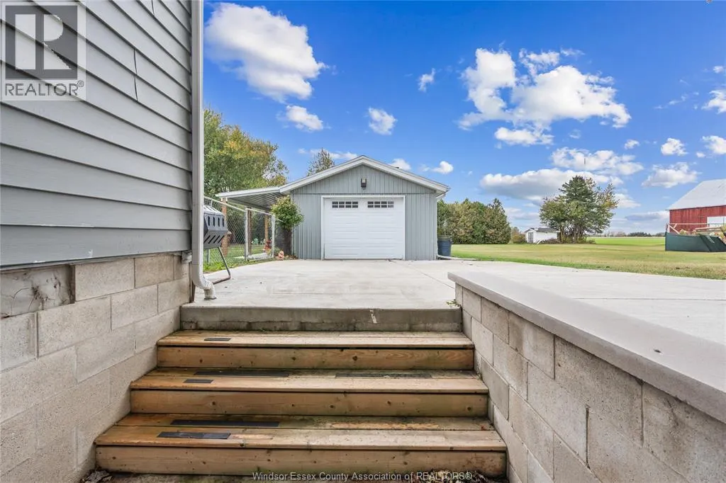 215 COUNTY RD 34 W