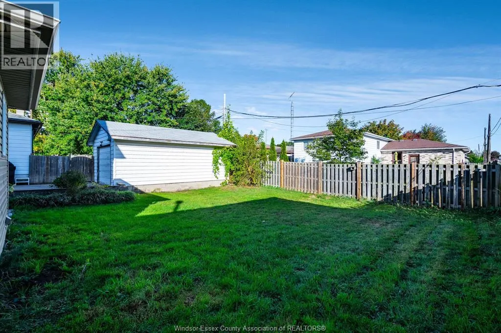 89 OAK STREET East