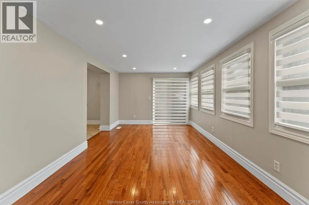 558 REAUME ROAD Unit# Upper